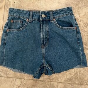 Denim cut off shorts